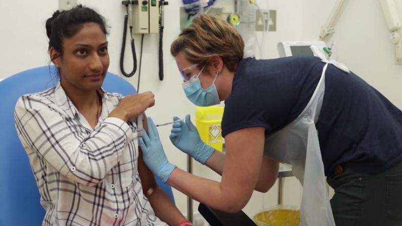 牛津大学新冠疫苗进行数百人试验