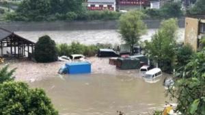 强降雨造成四川茂县多处受灾 1人失联