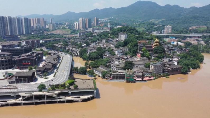 长江洪峰过境重庆 千年古镇磁器口被淹