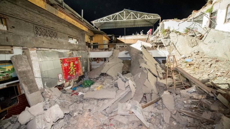 山西临汾饭店坍塌事故致29死 幸存者讲述事发时惊险一幕