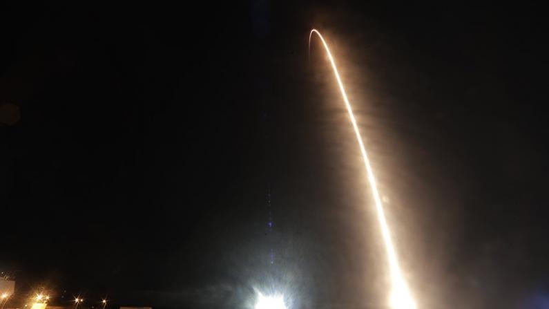 NASA同SpaceX合作首送太空人上天 川普拜登分别祝贺