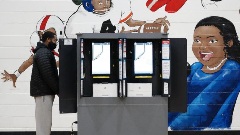 乔治亚国会参议员决选投票落幕 选举官员:结果出炉需数日