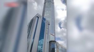 【现场】深圳70层摩天大楼再发晃动