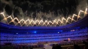 2020东京奥运闭幕式烟花绽放