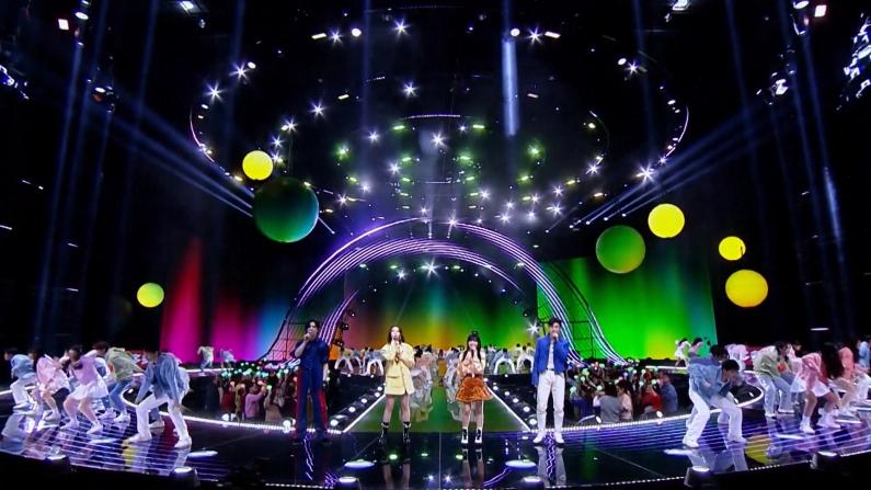中国央视春晚进行第三次彩排 节目设计找寻观众“共鸣”