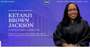 详解首位非裔女性大法官提名人杰克逊的背景及其影响