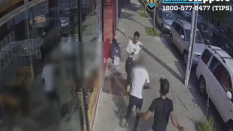 纽约布鲁克林爆抢劫伤人案 2名男子抢夺财物后将店主打晕在地