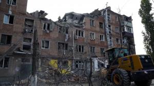 俄对乌轰炸持续 港口城尼古拉耶夫公寓成碎片 多人死伤失踪