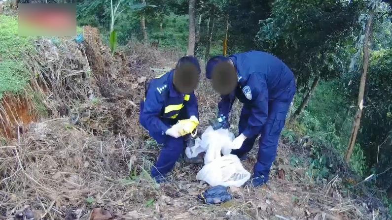 云南西双版纳：民警边境巡逻查获毒品2.2公斤