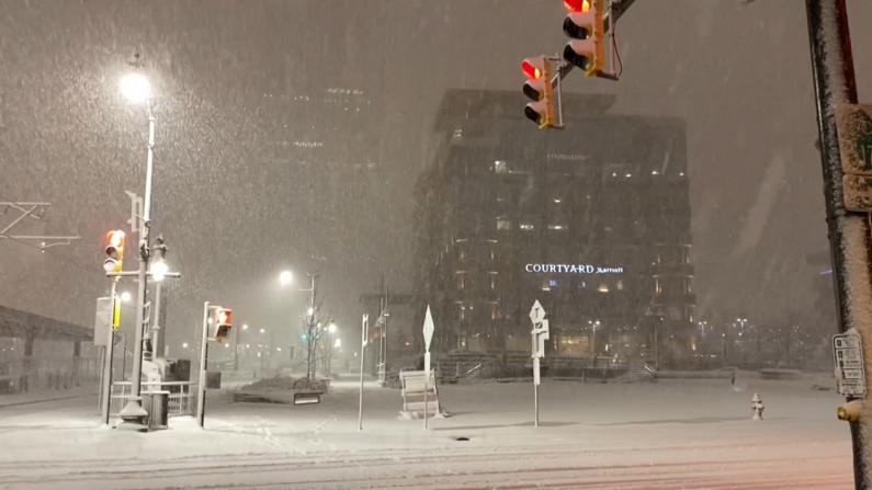 紐約水牛城迎20多年最強暴風雪