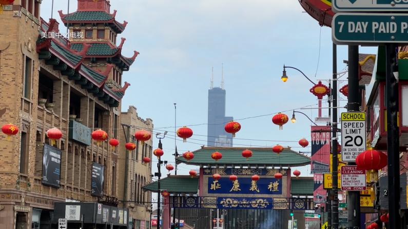 芝加哥中国城大红灯笼高高挂，迎新春！