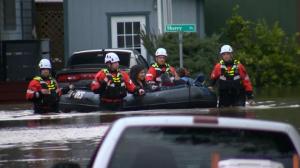暴雨不断 北加居民遭洪水围困紧急疏散