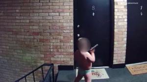 吓坏邻居 印第安纳4岁男童公寓楼内挥枪