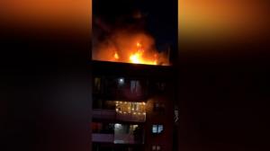烧了一整夜 纽约公寓楼大火致1死41伤