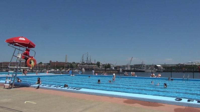 溺水风险降90% 波士顿提供免费游泳课